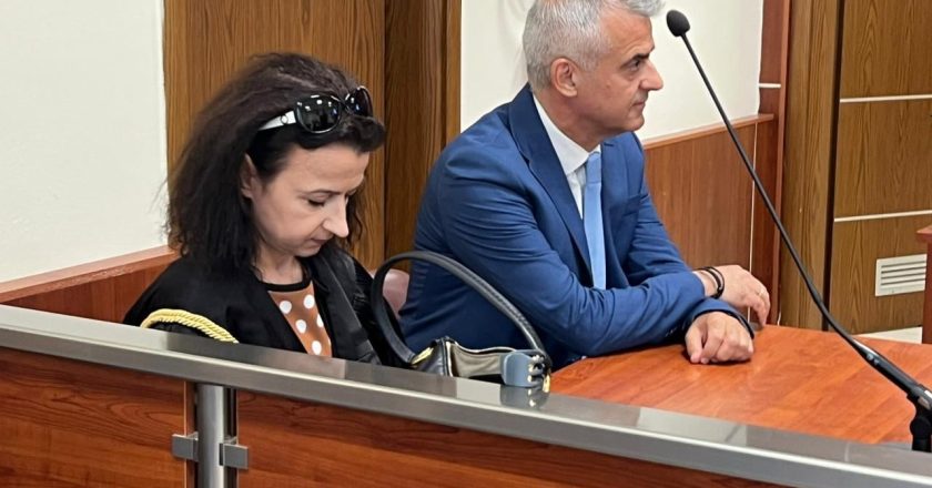 Beleri kundërshton dekretimin e datës së zgjedhjeve, avokatja në seancën gjyqësore: Paditësi cenohet drejtpërdrejt! Presidenca: Padia nuk është paraqitur e saktë-Çkemi News