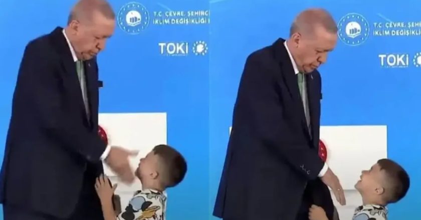 VIDEO/ Momenti kur Erdogan godet një fëmijë të vogël që nuk i puthi dorën po bën xhiron e rrjetit-Çkemi news