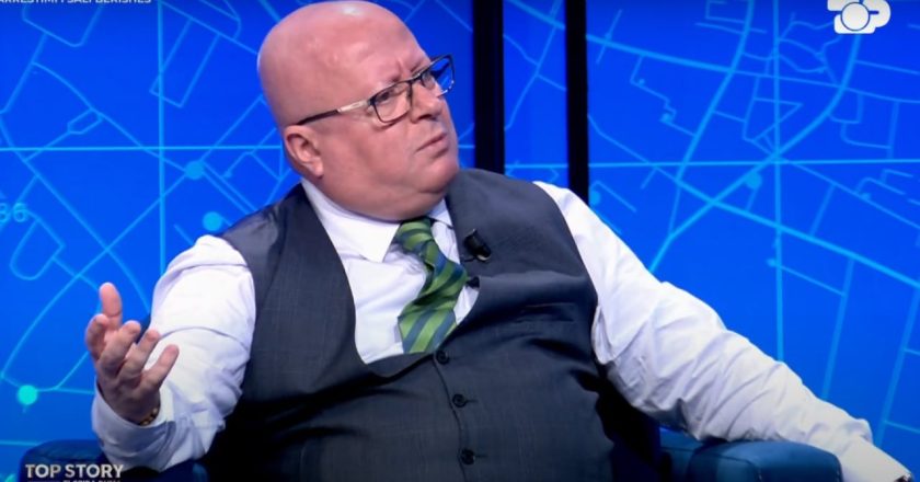 Dilni nga shtëpitë dhe rrihni çdo polic që mbron hajdutët”/ Thirrjet për veprime të dhunshme, procedohet avokati Genc Gjokutaj-Çkemi News