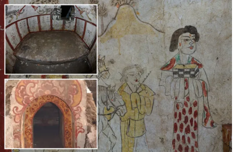 Varri 1,200-vjeçar habit studiuesit me muralet misterioze në Kinë (fotot)-Çkemi News