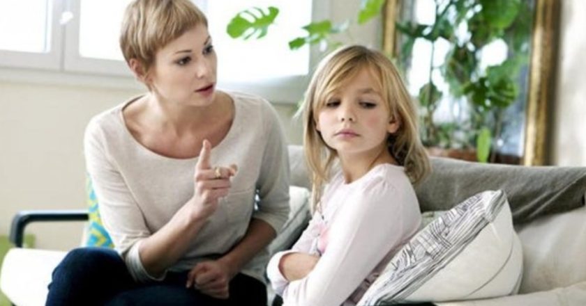 Më mirë prind i rreptë apo tolerantë, fëmijët në shkollë private apo shtetërore? Ja çfarë thonë ekspertët -Çkemi News