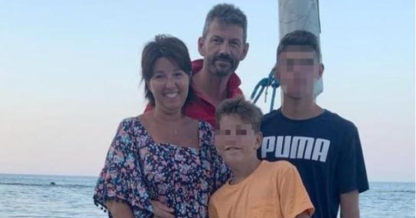 Masakroi me thikë familjen/ Çfarë e shtyu 17-vjeçarin të vriste prindërit dhe vëllanë e vogël? Zbardhet dinamika e ngjarjes së rëndë, pas festës…Çkemi News