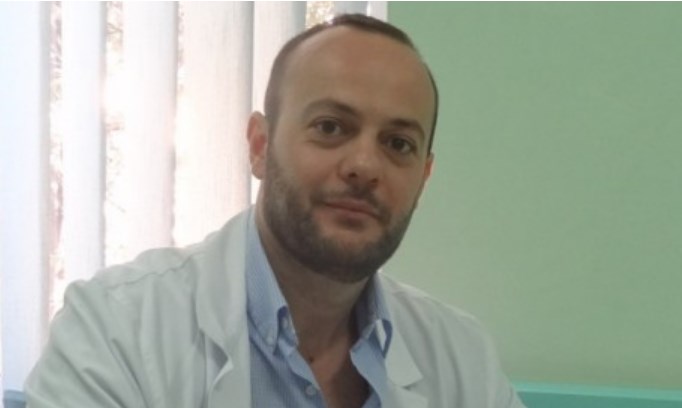 Mjeku okulist ben deklaraten e forte. Mbani famijet larg nga celulari dhe teknologjia, ja pse –Çkemi News
