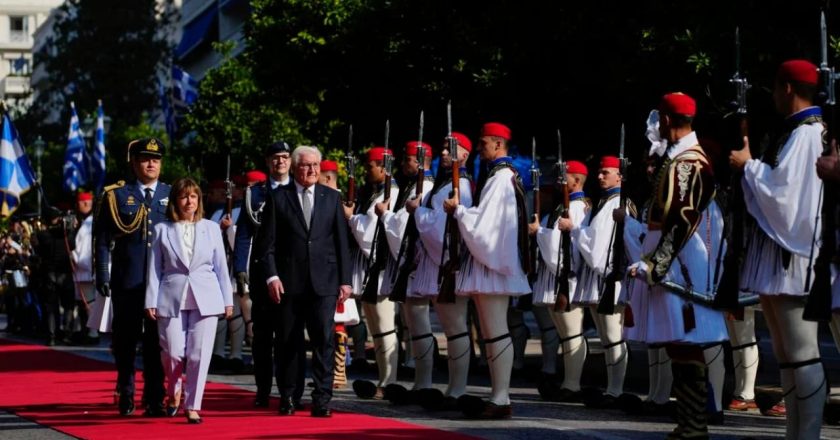Greqia do dëmshpërblim! I kërkojnë Gjermanisë 287 miliardë euro për pasojat Luftës së Dytë Botërore-Çkemi News