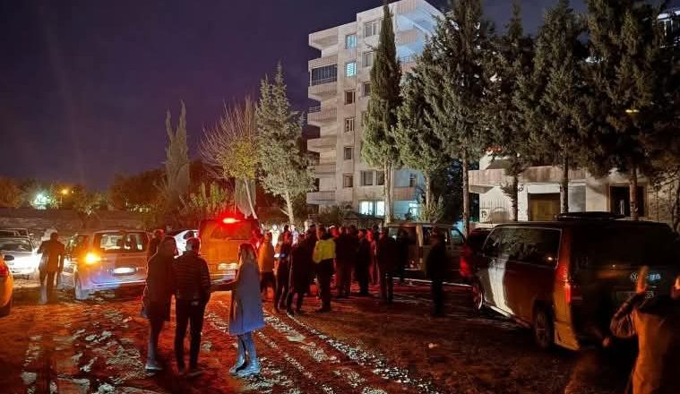 Lajmi Fundit ;Lëkundje tërmeti! Qytetarët të tmerruar dalin në rrugë-Çkemi News