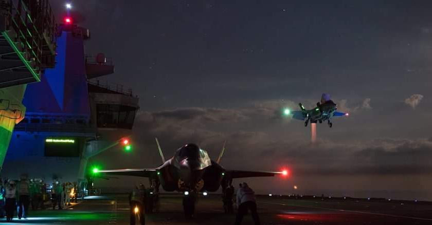 Lajmi Fundit; Dronë të dyshimtë mbi bazat e USAF në Angli, mobilizohen trupat britanike dhe amerikane -Çkemi News