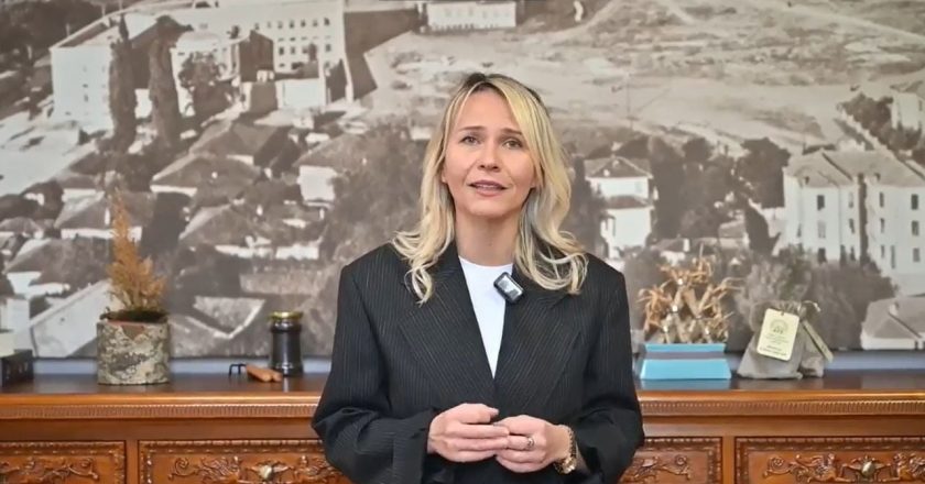 “Bashkia e Tiranës po zhduk prova dhe dokumente”/ Kryetarja e komanduar i përgjigjet opozitës: Çdo shkresë ruhet me rigorozitet në arkiv-Çkemi News