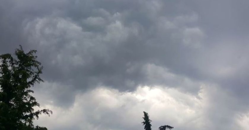 Java nis me vranësira dhe shi, ja sa do të jenë temperaturat-Çkemi News