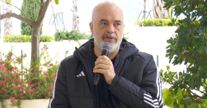 Rama prezanton kandidatët për qarkun e Vlorës: Komuniteti përfaqësohet nga socialistë 24 karatë-Çkemi News