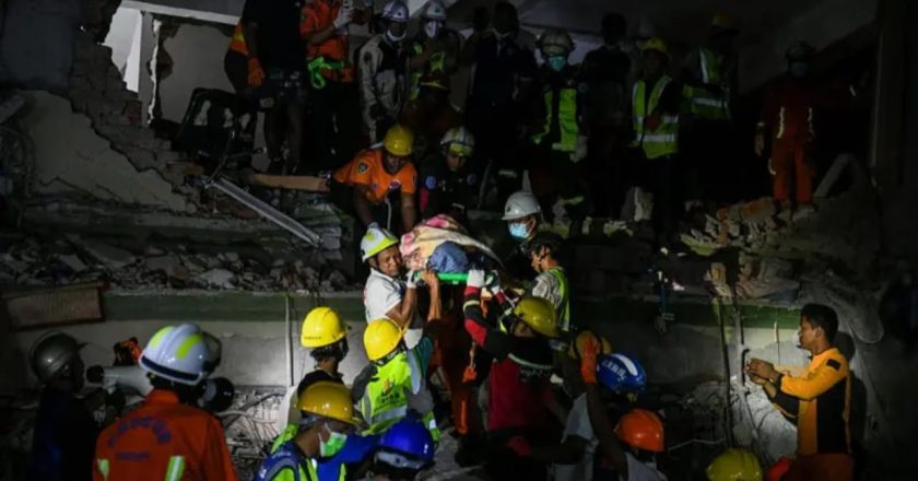 Jetë nën rrënoja pas 60 orësh”/ Shpëtohen 4 persona të tjerë pas tërmetit në Mianmar-Çkemi News