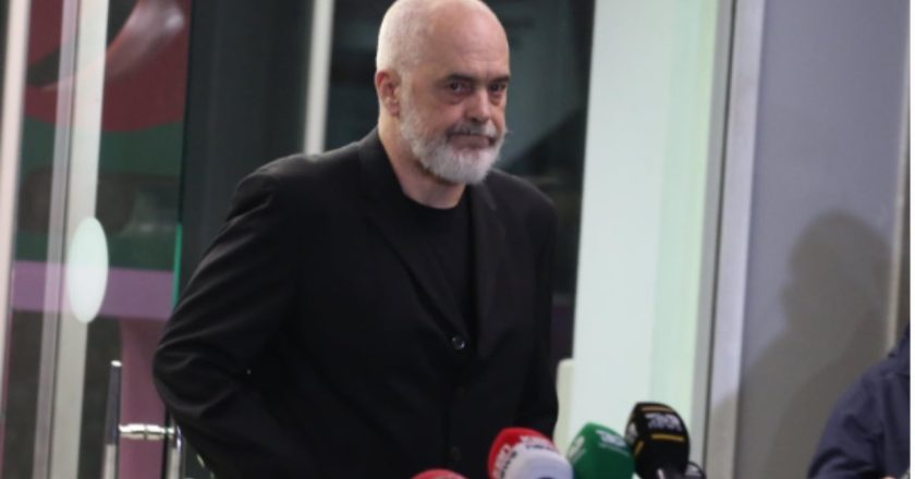 Lista e PS në Tiranë, e kryeson Edi Rama. Emrat e 12 deputetëve të sigurt dhe 37 kandidatëve në listën e hapur-Çkemi News