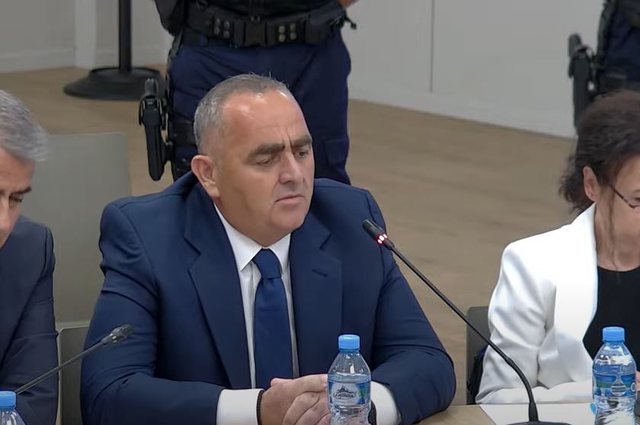 Fredi Beleri padit kandidatin e PS në qarkun Vlorë, Ardit Bido: Ne do shihemi në gjyq…-Çkemi News
