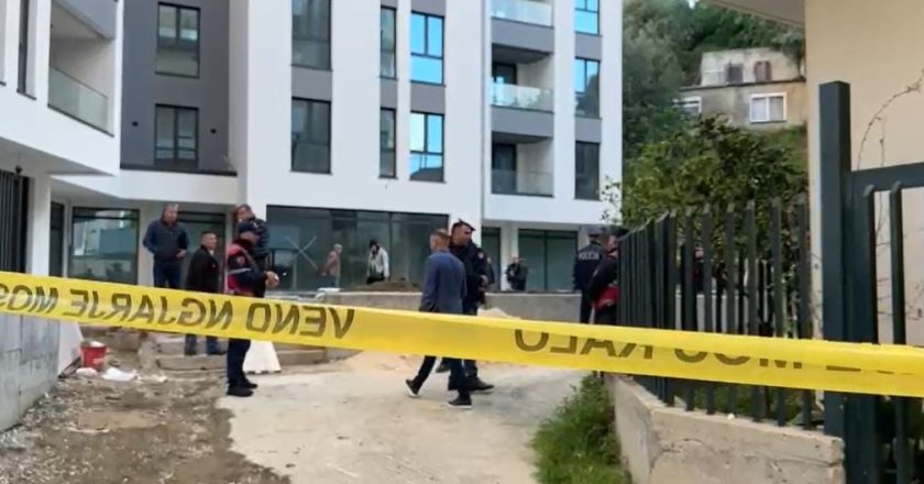 Emri/ Ekzekutimi i 58-vjeçarit në Vlorë, zbardhen detaje nga ngjarja! Dy plumba në kokë e një në kraharor-Çkemi News