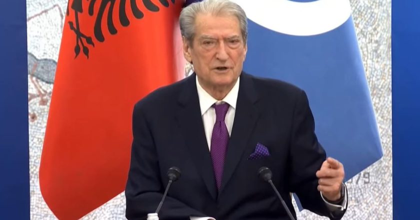 Non grata” e Berishës, Fox News: DASH tha se nuk ka komente nëse sanksionet kundër kreut të PD do mbeten në fuqi-Çkemi News