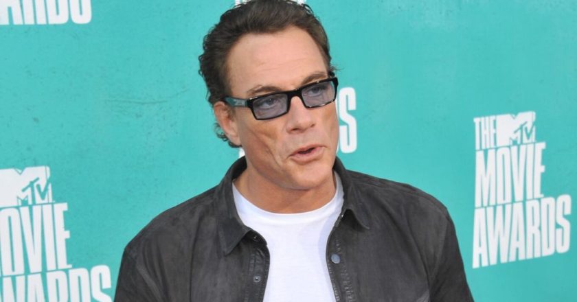 Jean-Claude Van Damme akuzohet për marrëdhënie seksuale me gra që ishin viktima të trafikimit-Çkemi News