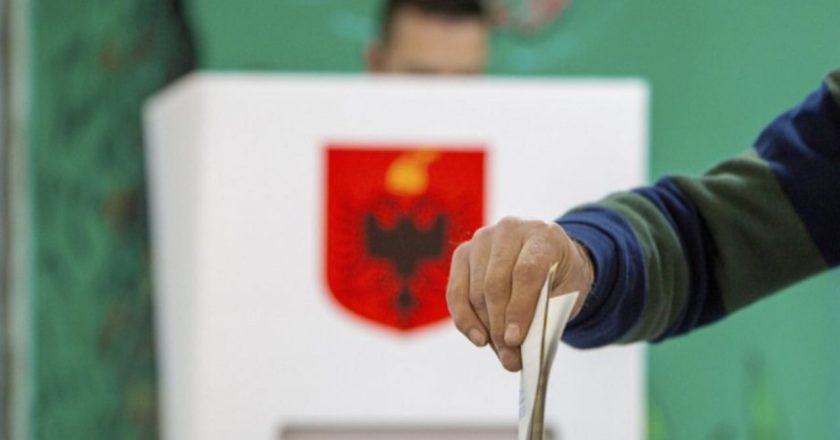 Zgjedhjet që s’flasin me fjalë: Çfarë po ndodh sot në 5 bashki të Shqipërisë?-Çkemi News