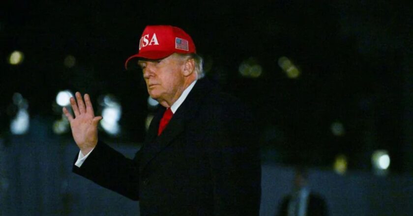 Trump zhduk nga mediat sociale foton kontroverse ku ‘zëvendësonte’ Krishtin me veten: Nuk kërkoj falje sepse…