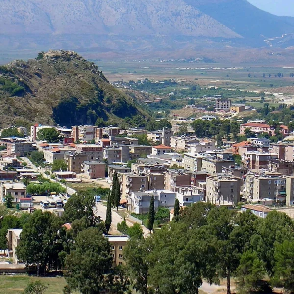 Preket harta e Shqipërisë”/ PS vendos vijat e kuqe: Dropulli, Finiqi dhe Pusteci nuk preken nga Reforma Territoriale